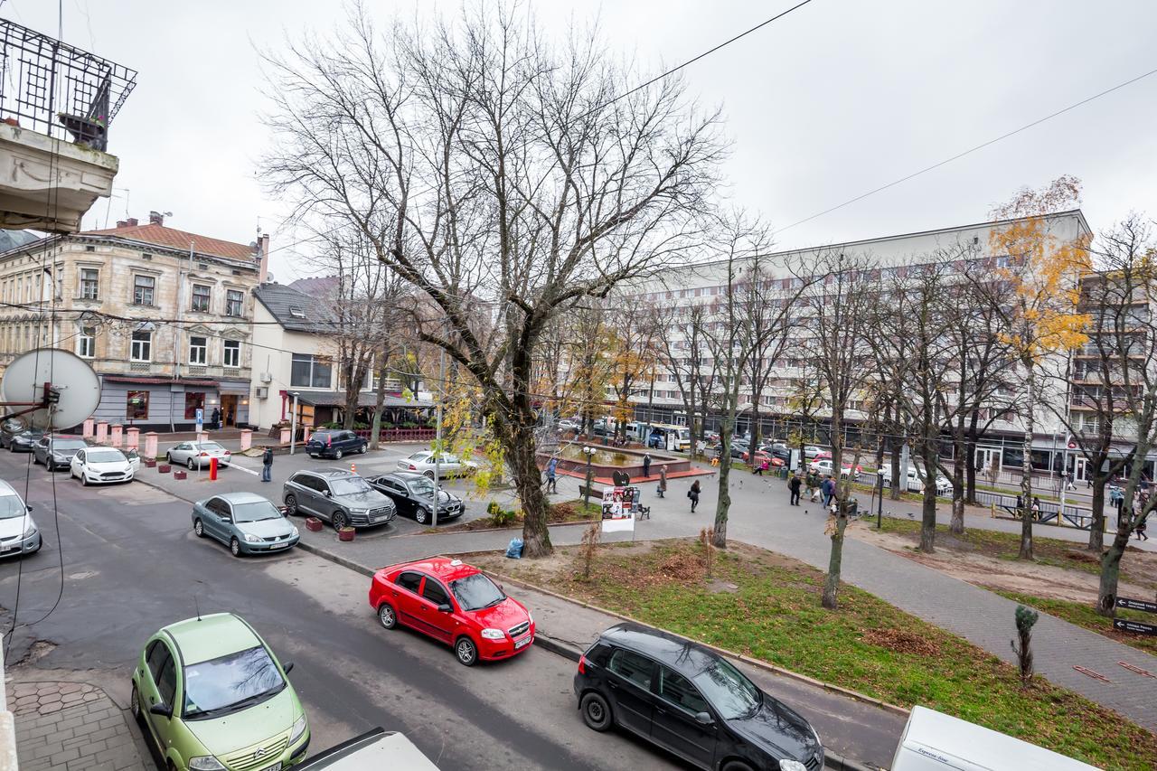 Leogrand Vip Apartments On Udatnogo 4 Lemberg Exterior foto